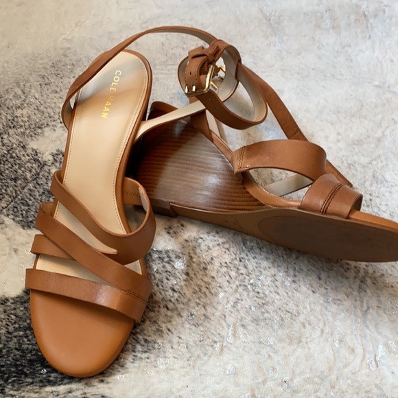 Cole Haan Nubuck Leather Wedged Sandals Size 9 - Picture 2 of 8